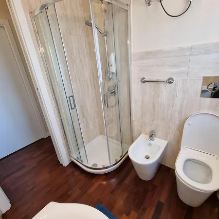شقة Attico Con Vista